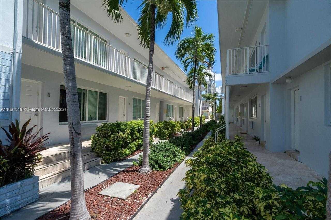 Small Image of 7315 HARDING AVE #7, Miami Beach Number 12