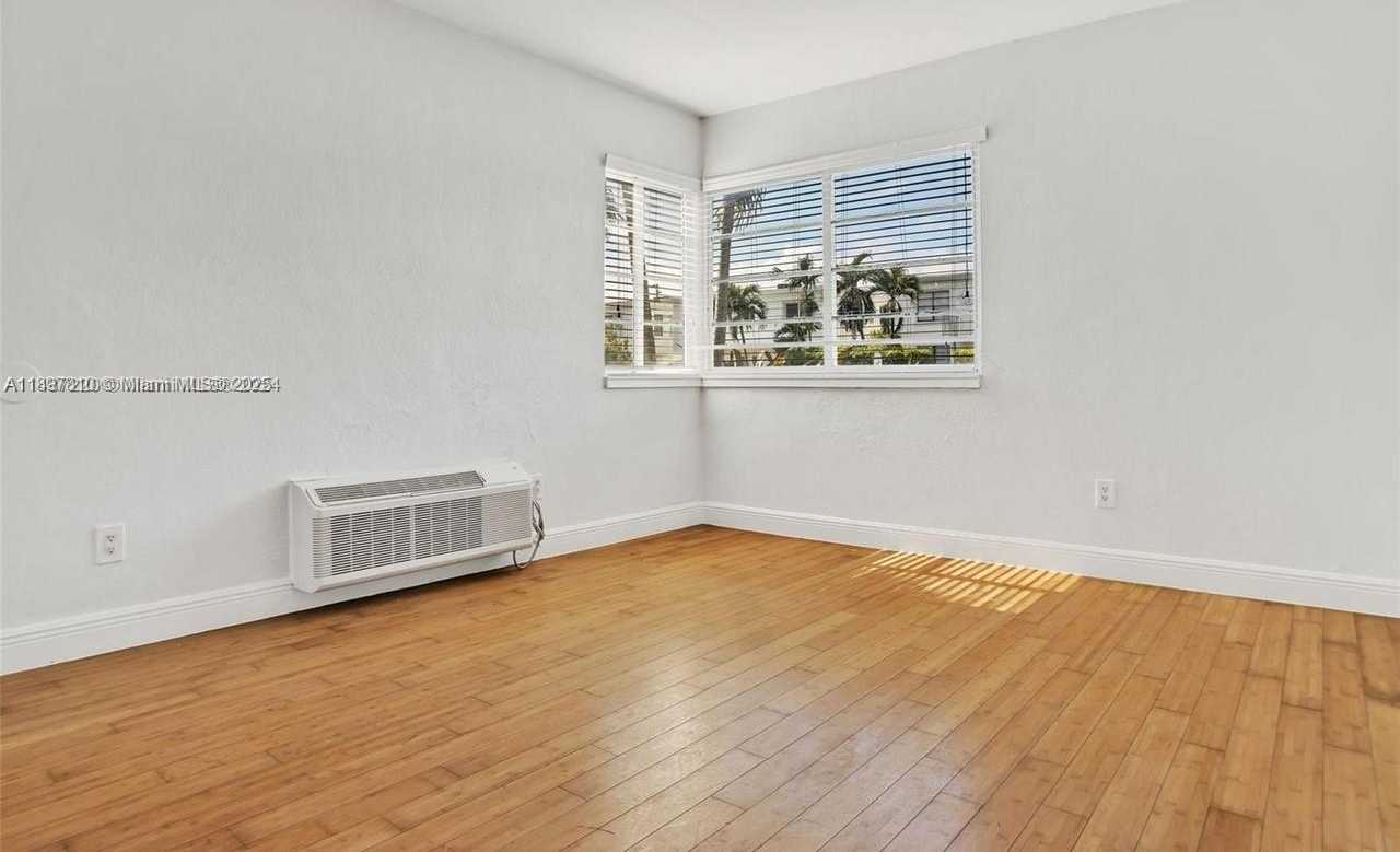 Small Image of 7315 HARDING AVE #7, Miami Beach Number 7