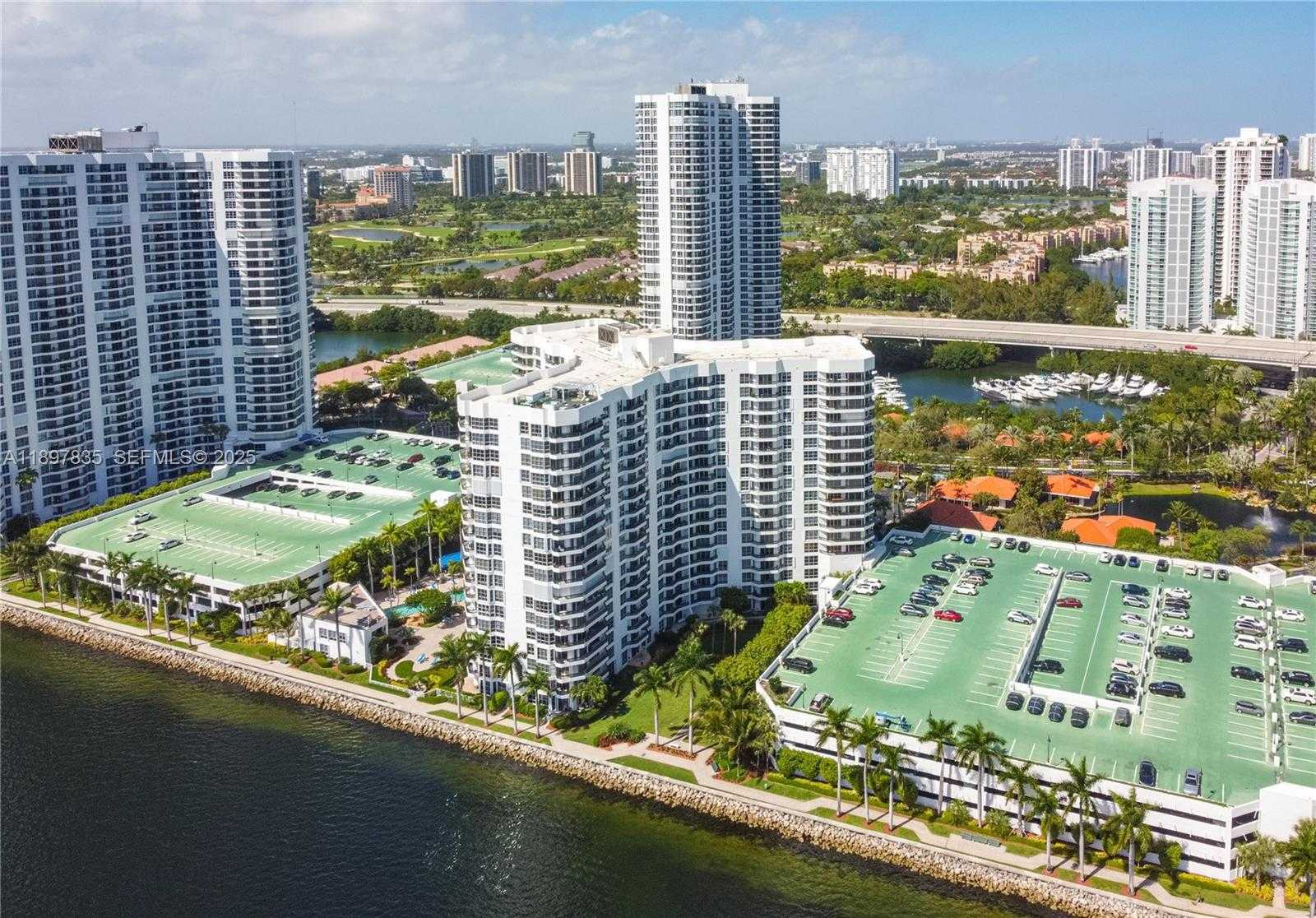 Small Image of 19101 NORTH EAST 36TH CT #2109, Aventura Number 44