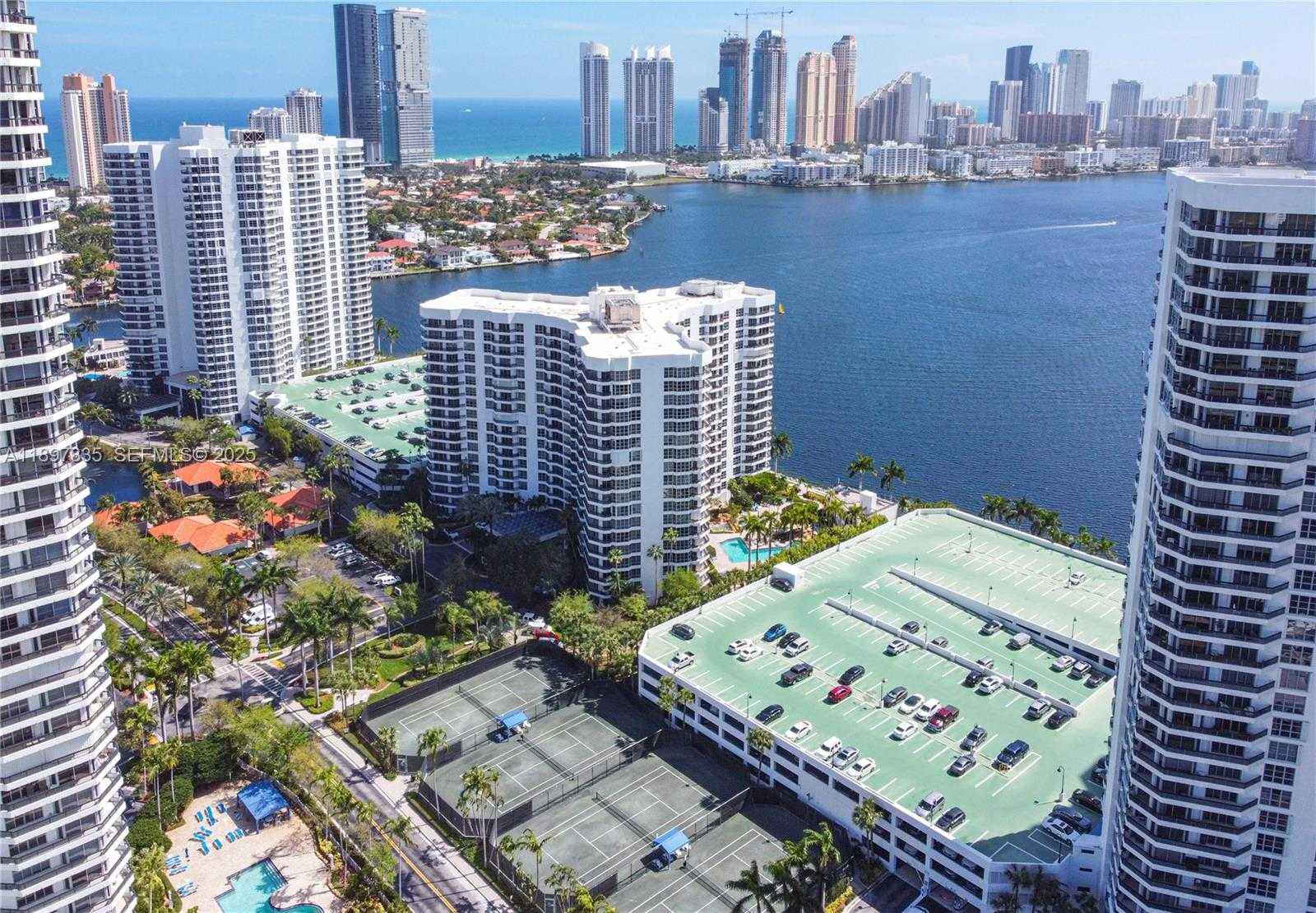 Small Image of 19101 NORTH EAST 36TH CT #2109, Aventura Number 45