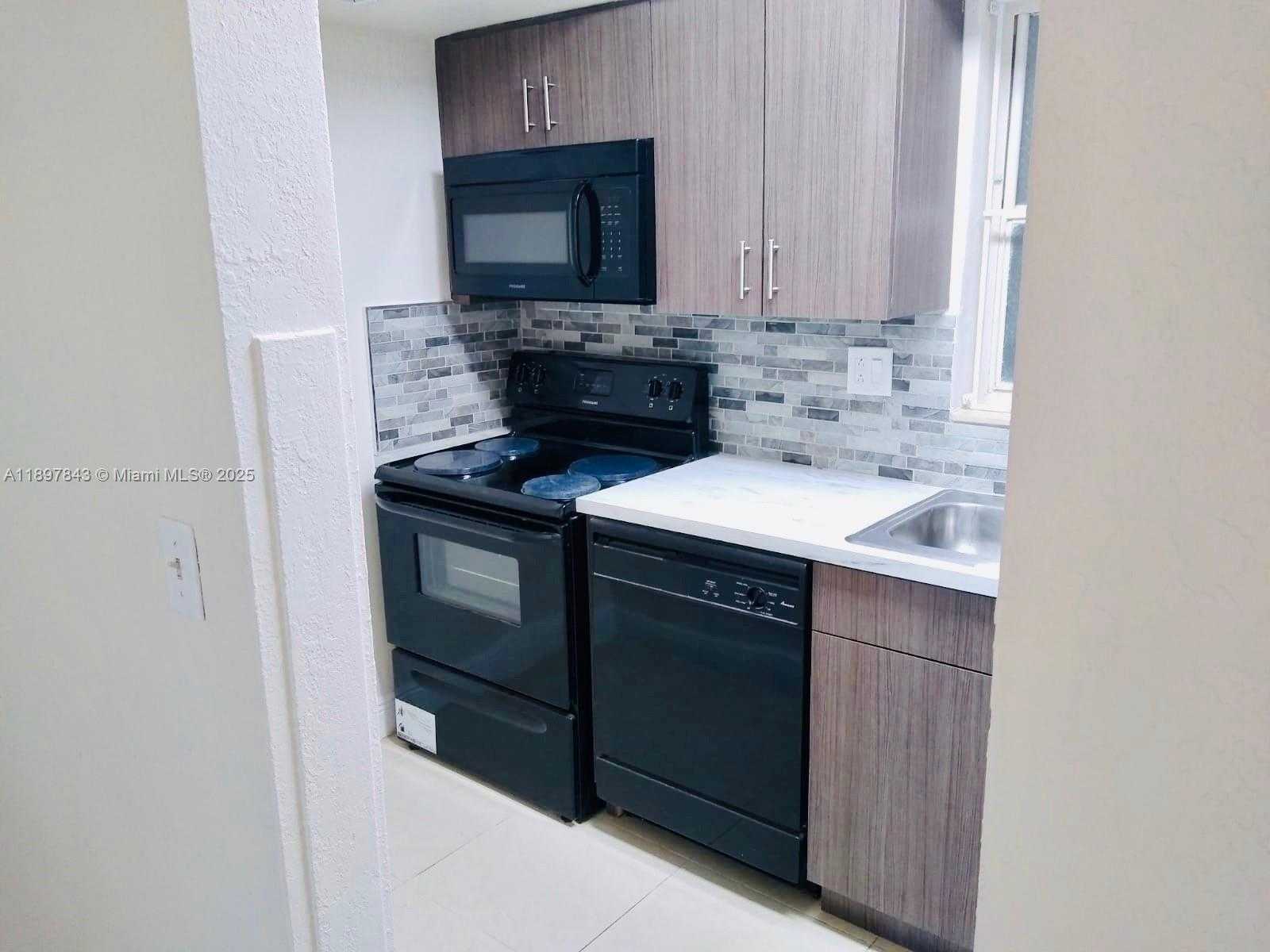 Small Image of 7410 SOUTH WEST 82 ST #K-108, Miami Number 16