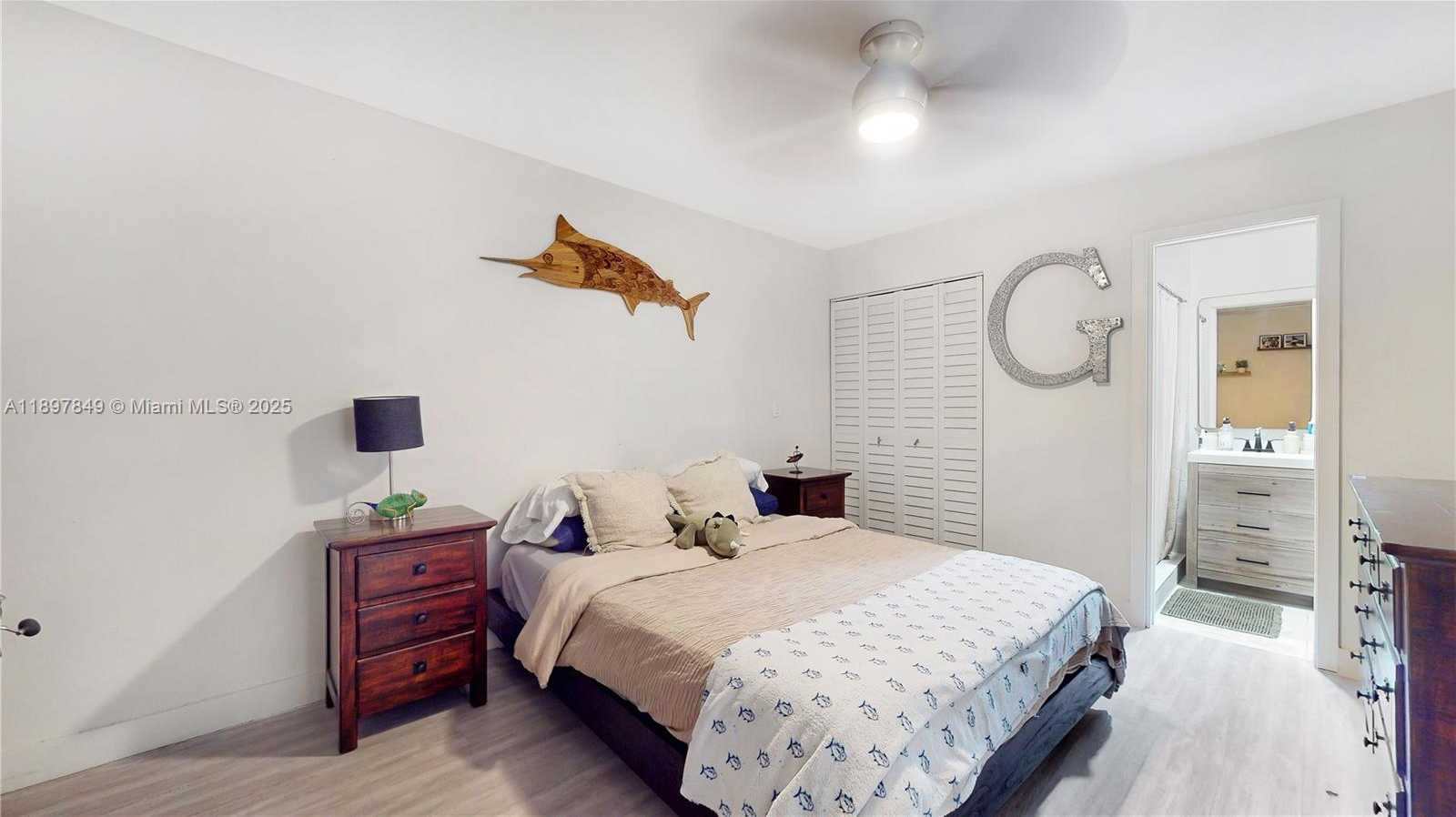 Small Image of 14519 SOUTH WEST 139TH AVE CIR E, Miami Number 21