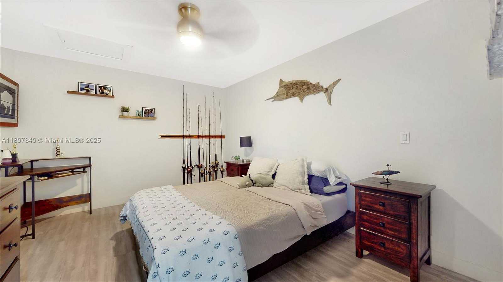 Small Image of 14519 SOUTH WEST 139TH AVE CIR E, Miami Number 22