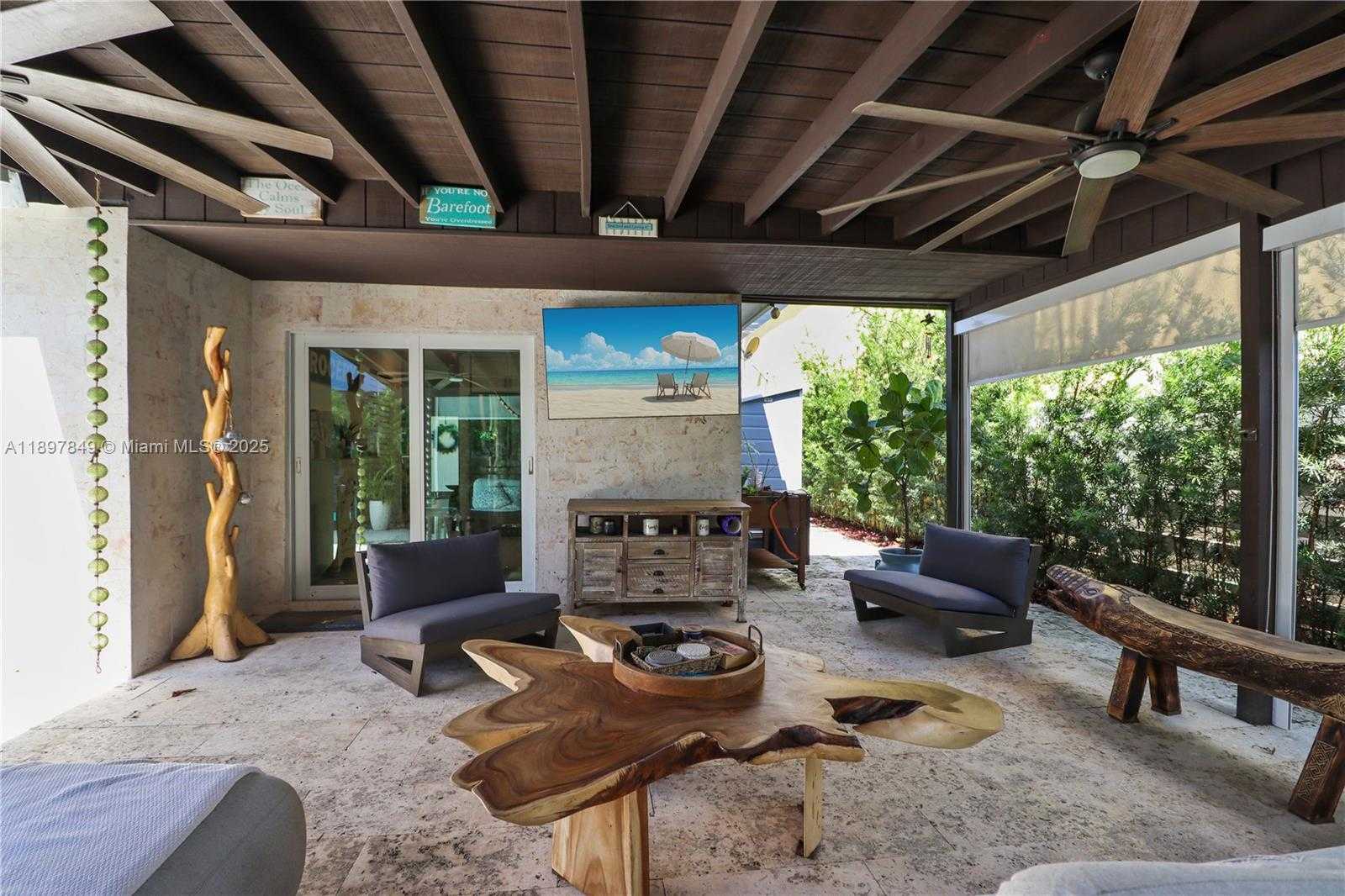 Small Image of 14519 SOUTH WEST 139TH AVE CIR E, Miami Number 3