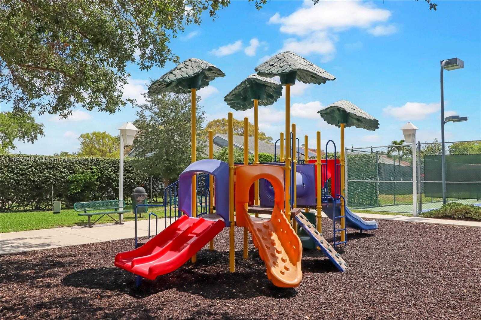 Small Image of 14519 SOUTH WEST 139TH AVE CIR E, Miami Number 42