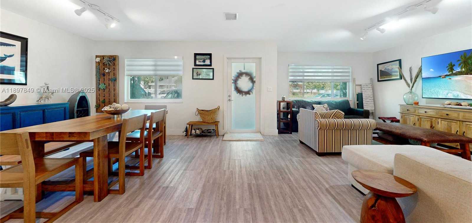 Small Image of 14519 SOUTH WEST 139TH AVE CIR E, Miami Number 6