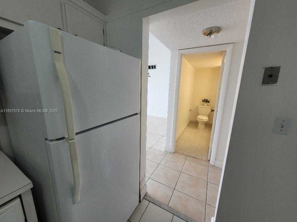 Small Image of 1200 Miami Gardens Dr, Miami, FL 33179, USA Number 3