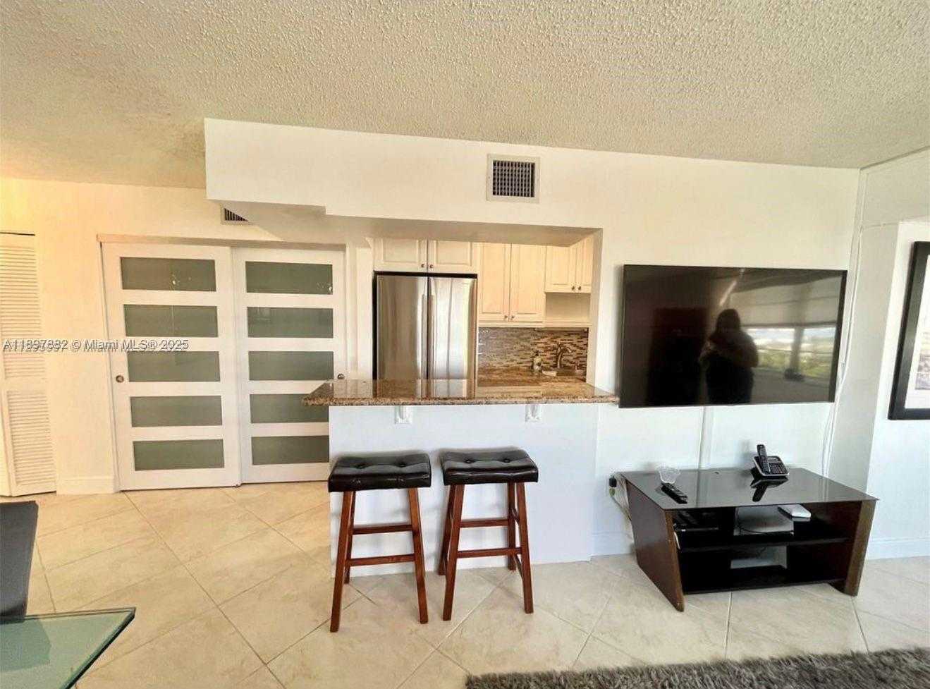 Small Image of 7904 WEST DR #1001, North Bay Village Number 10