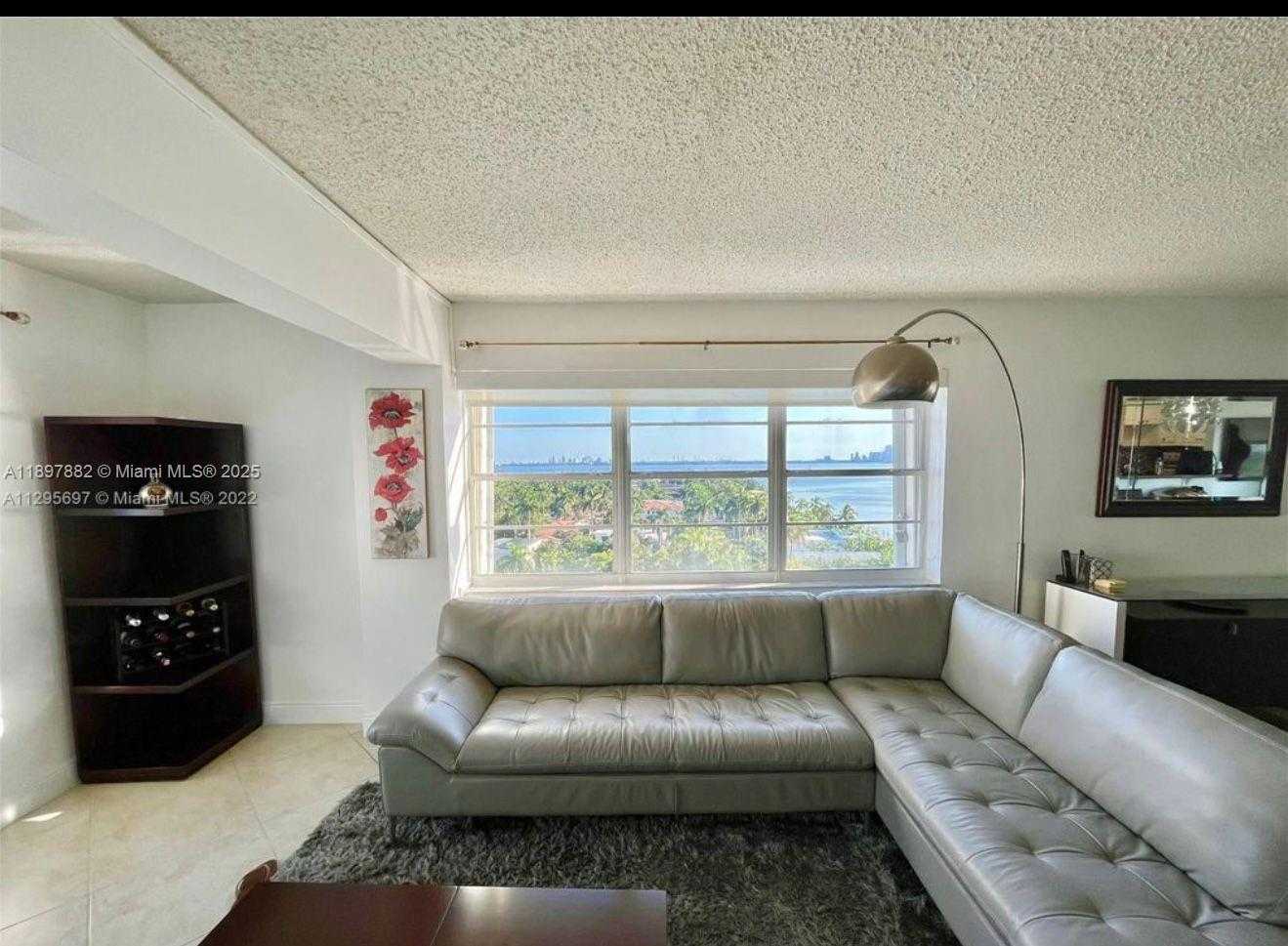 Small Image of 7904 WEST DR #1001, North Bay Village Number 5