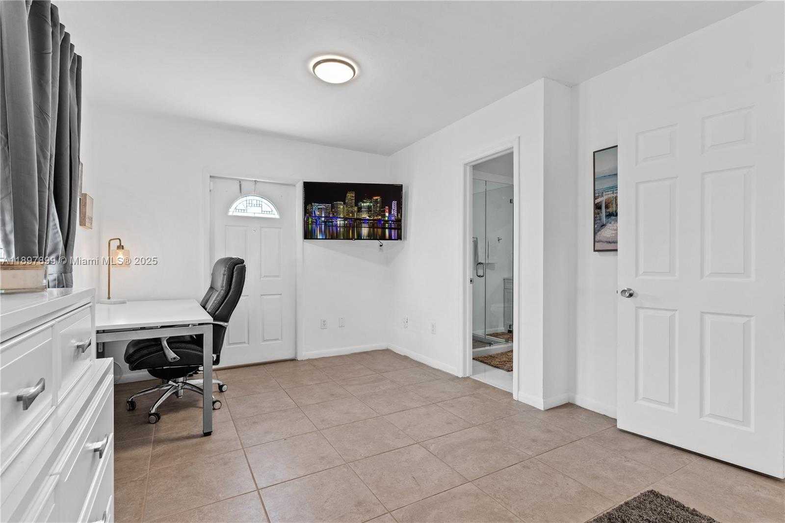 Small Image of 1430 NORTH EAST 11TH ST #1430, Homestead Number 29