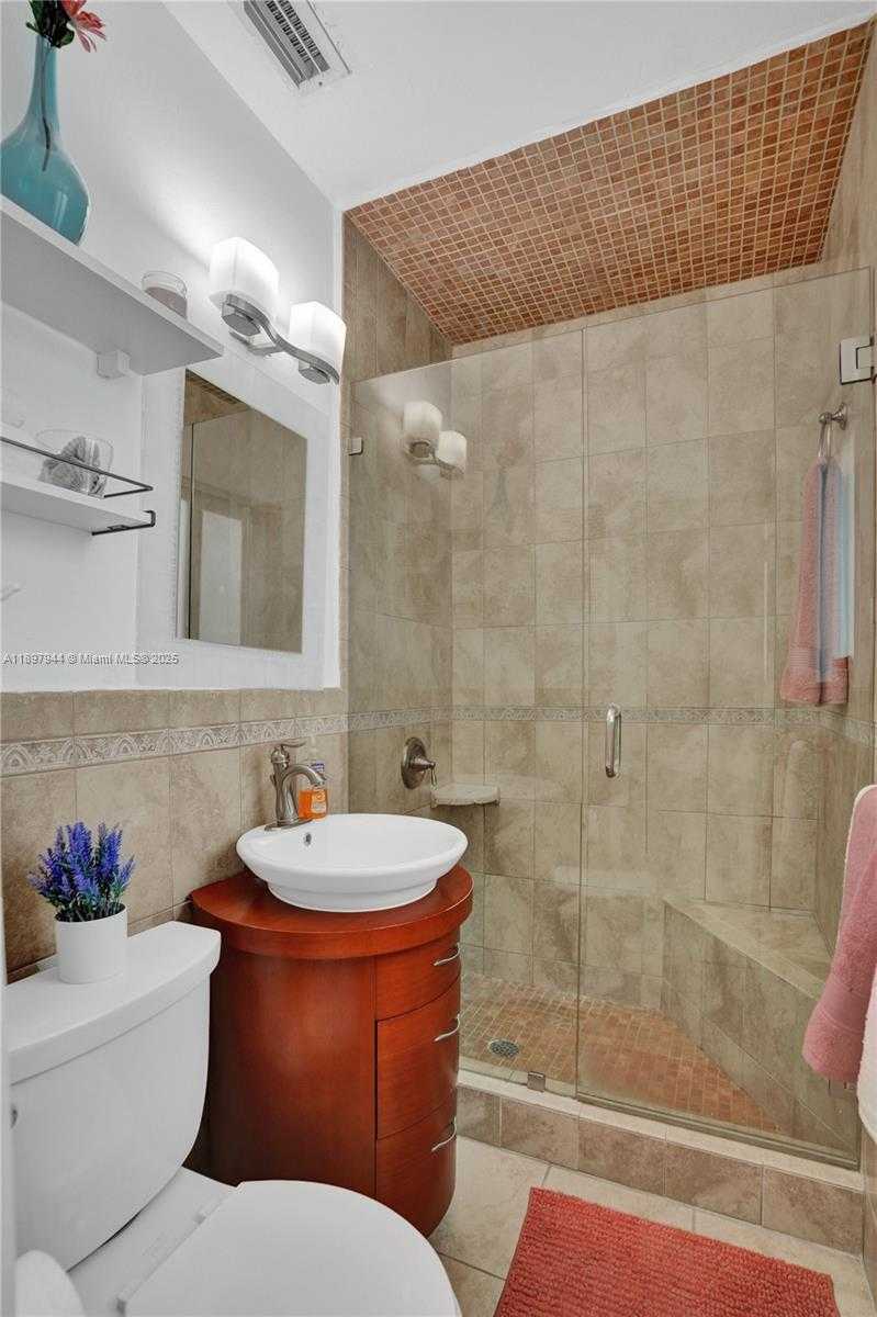 Imagen de Pequeño Objeto