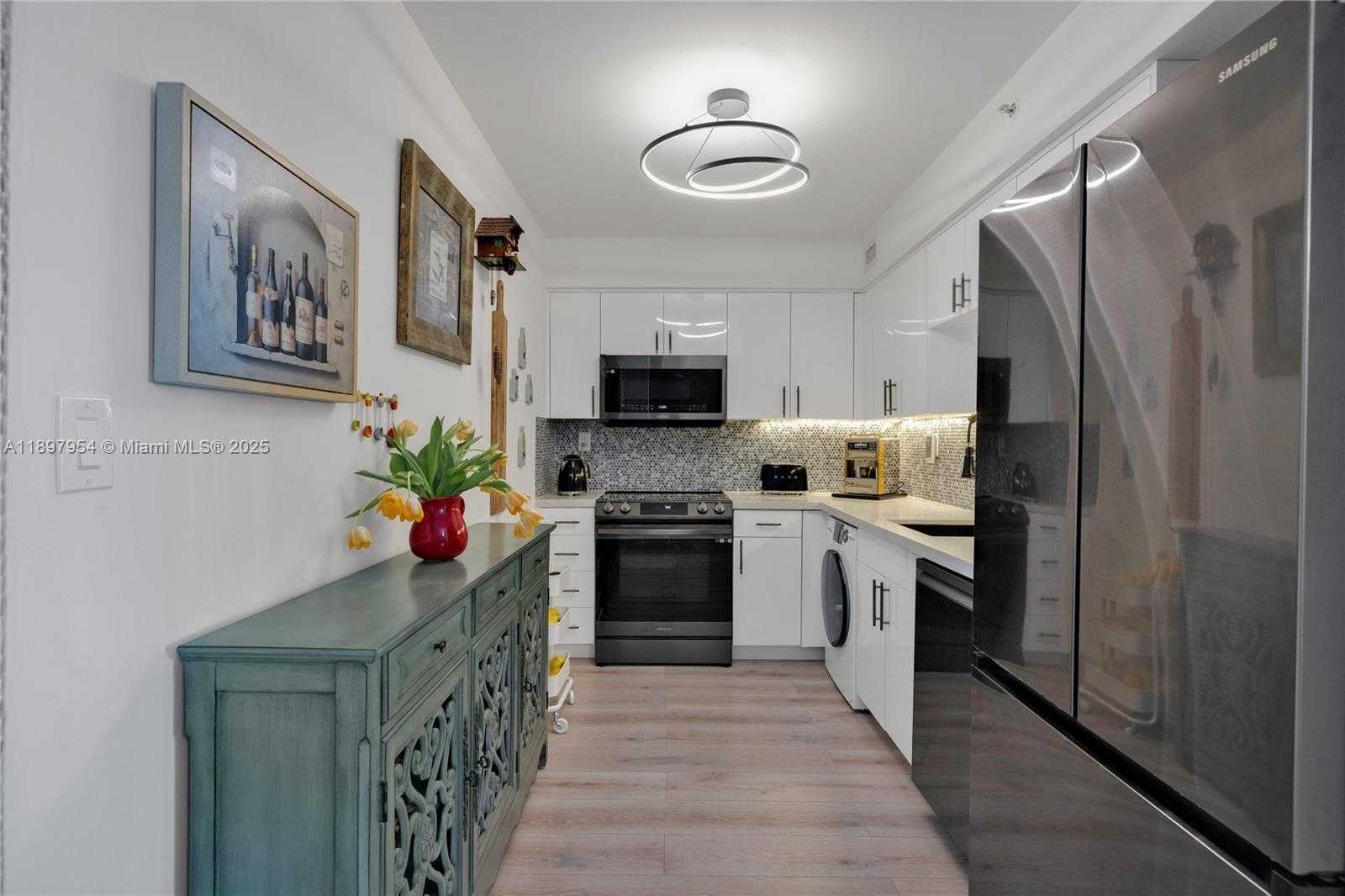 Small Image of 2501 SOUTH OCEAN DR #922, Hollywood Number 4