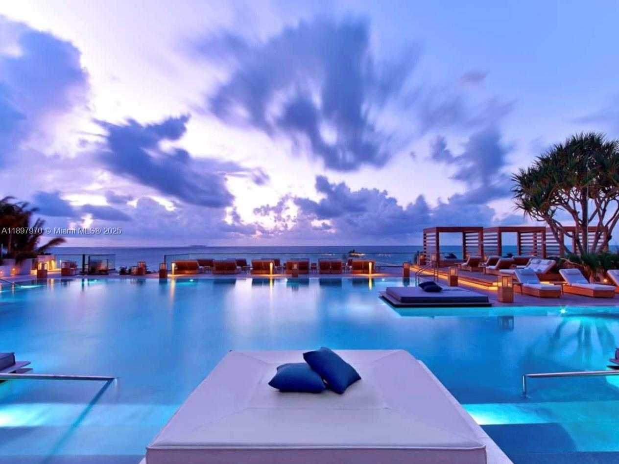 Small Image of 2301 COLLINS AVE #619, Miami Beach Number 16