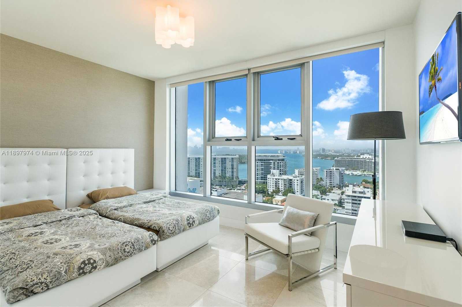 Small Image of 6899 COLLINS AVE #2010, Miami Beach Number 10
