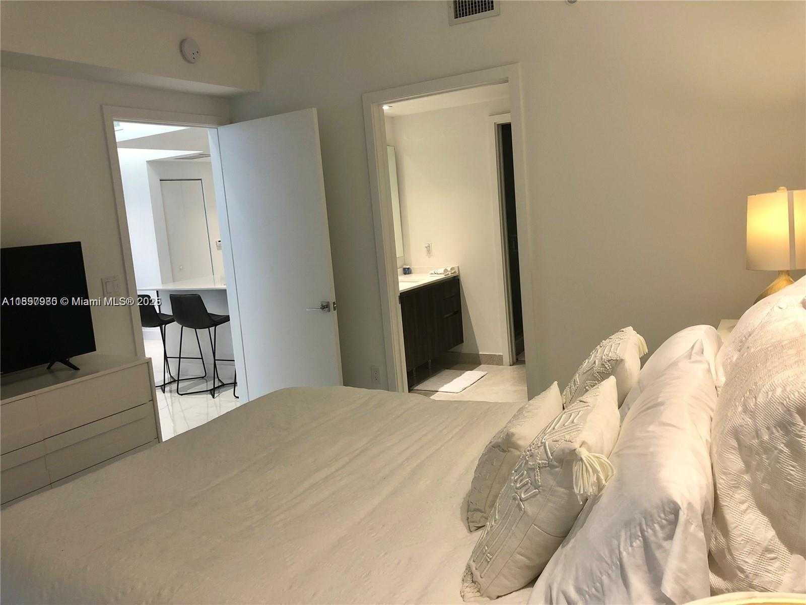 Small Image of 488 NORTH EAST 18TH ST #1505, Miami Number 10