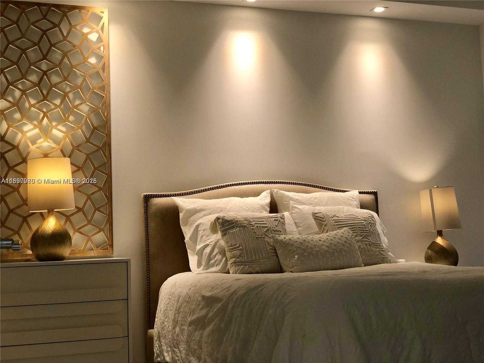 Small Image of 488 NORTH EAST 18TH ST #1505, Miami Number 2