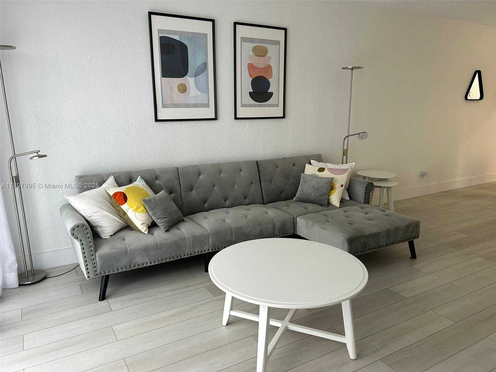 Small Image of 19390 COLLINS AVE #118, Sunny Isles Beach Number 3