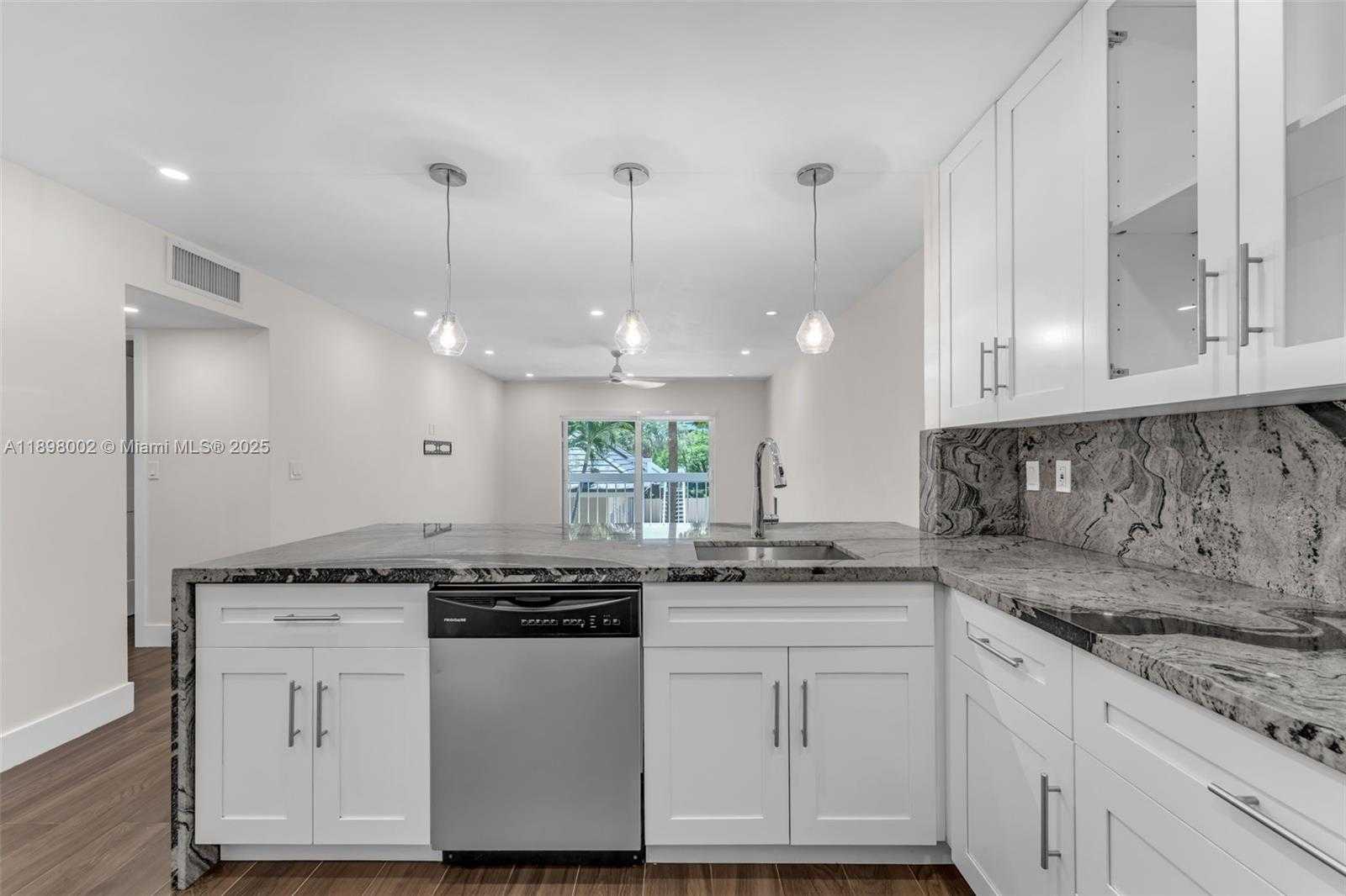 Small Image of 7707 CAMINO REAL #B205, Miami Number 5