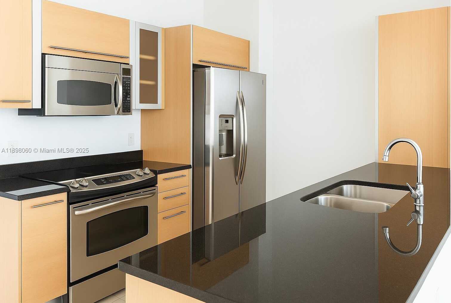 Small Image of 951 BRICKELL AVE #3103, Miami Number 3