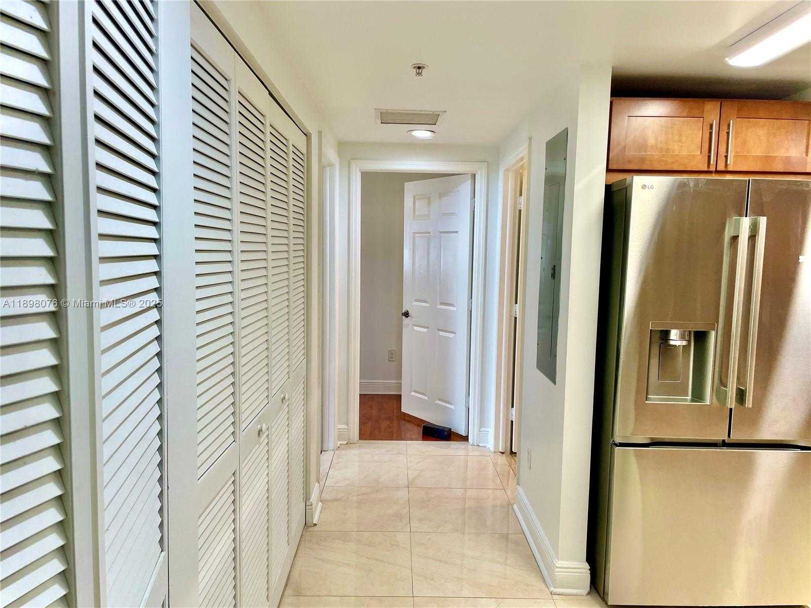 Small Image of 8390 SOUTH WEST 72ND AVE #421, Miami Number 15