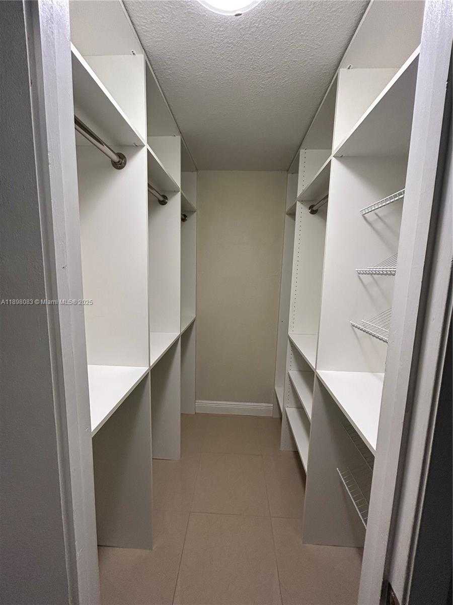 Small Image of 15581 SOUTH WEST 104TH TER #214, Miami Number 9