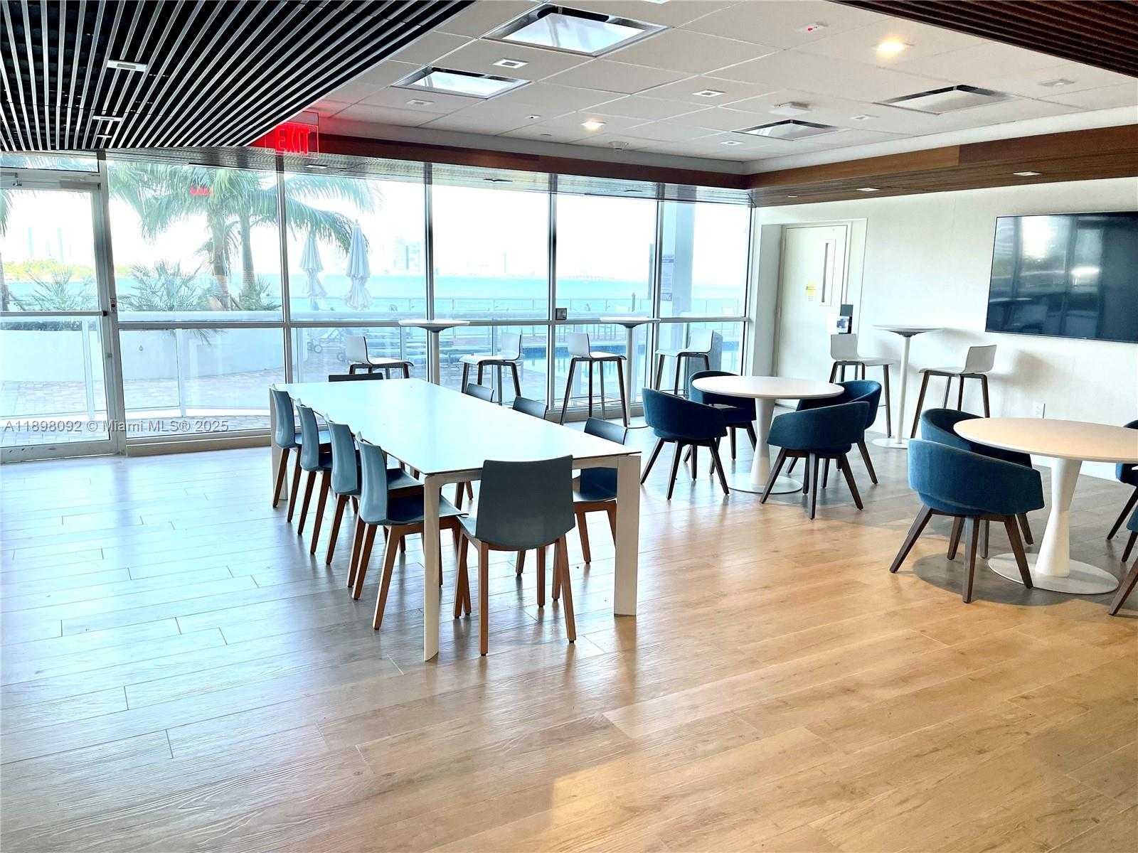 Small Image of 1800 SUNSET HARBOUR DR #1201, Miami Beach Number 10
