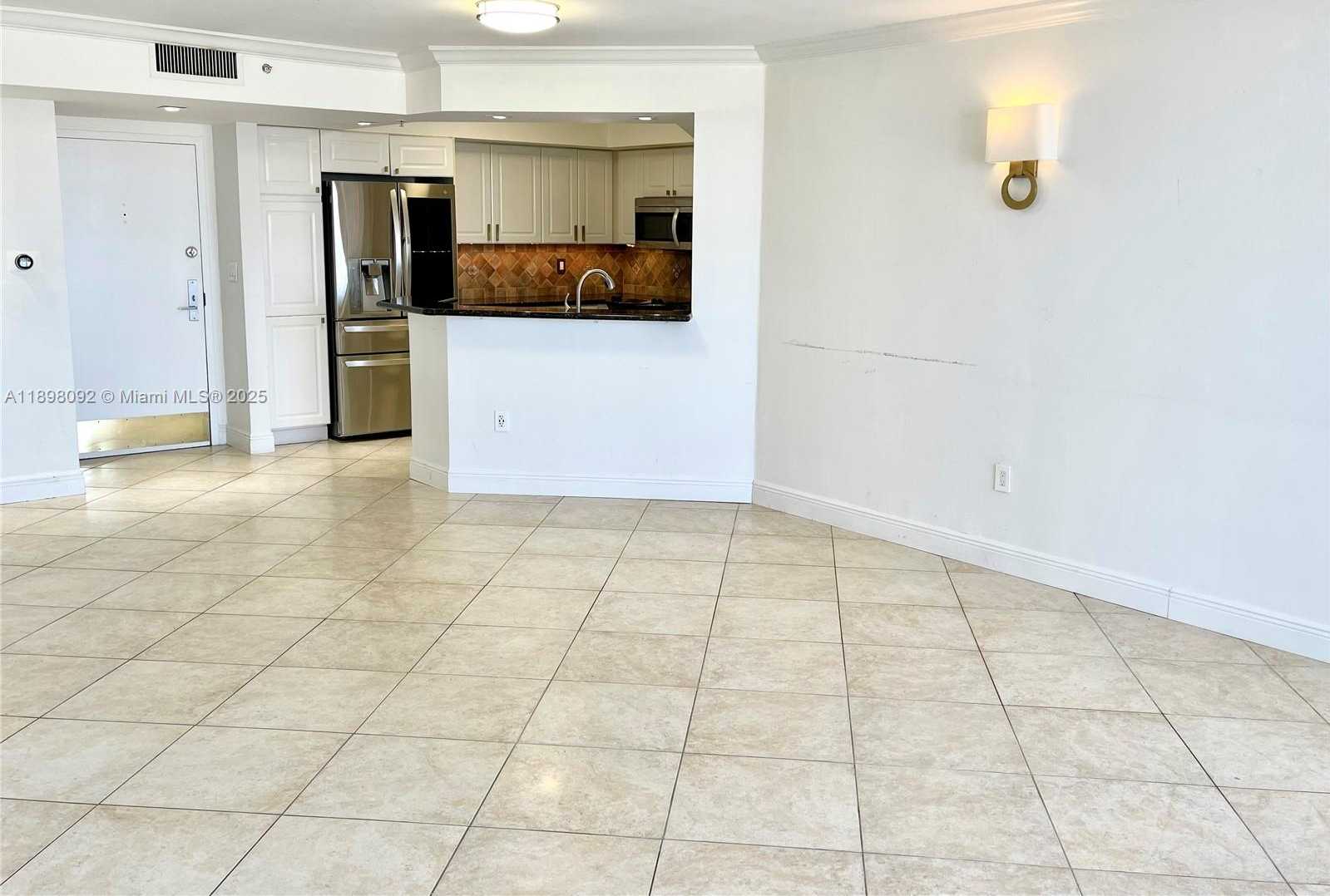Small Image of 1800 SUNSET HARBOUR DR #1201, Miami Beach Number 6