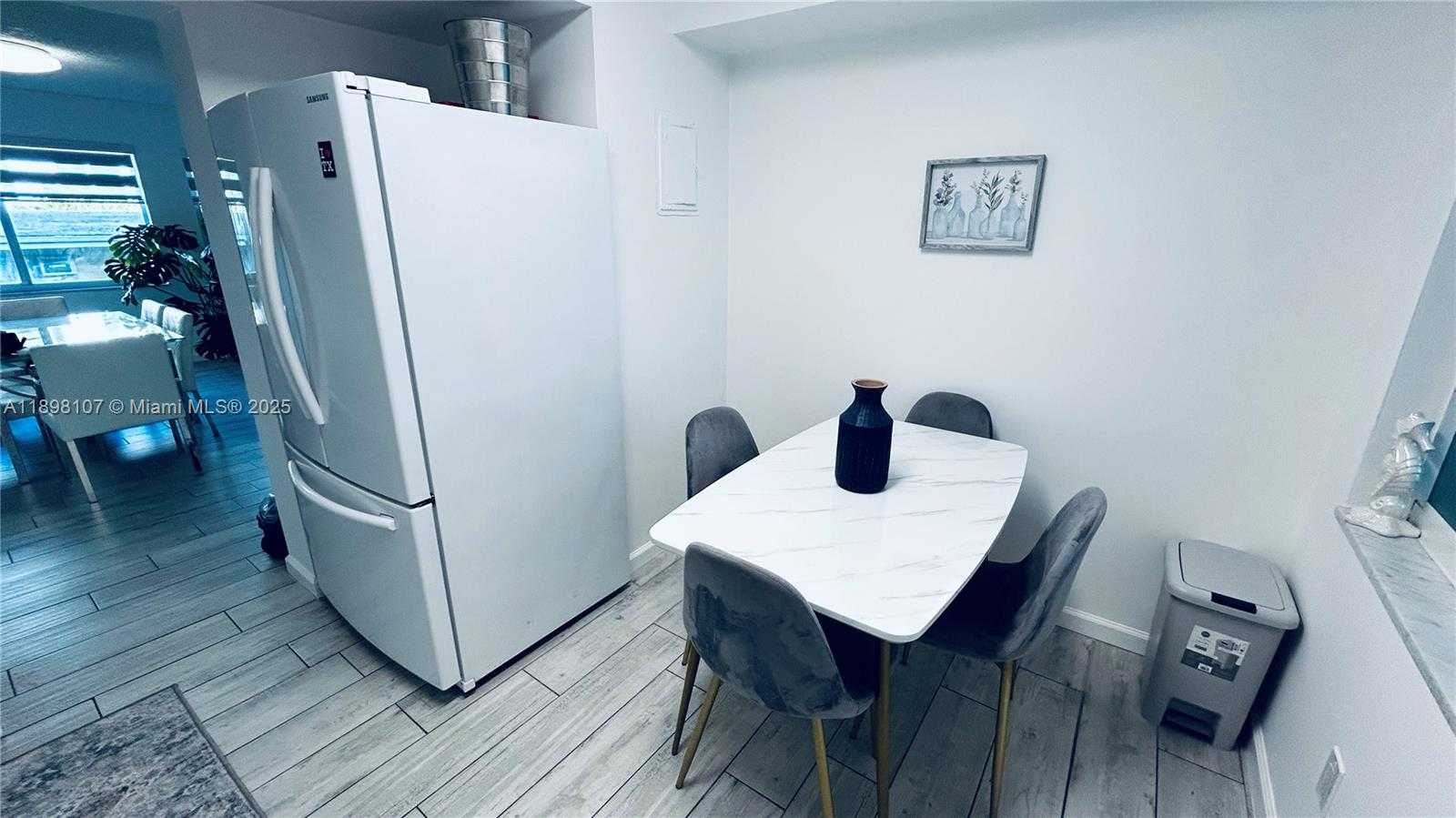 Small Image of 9971 WEST BAY HARBOR DR #303, Bay Harbor Islands Number 10