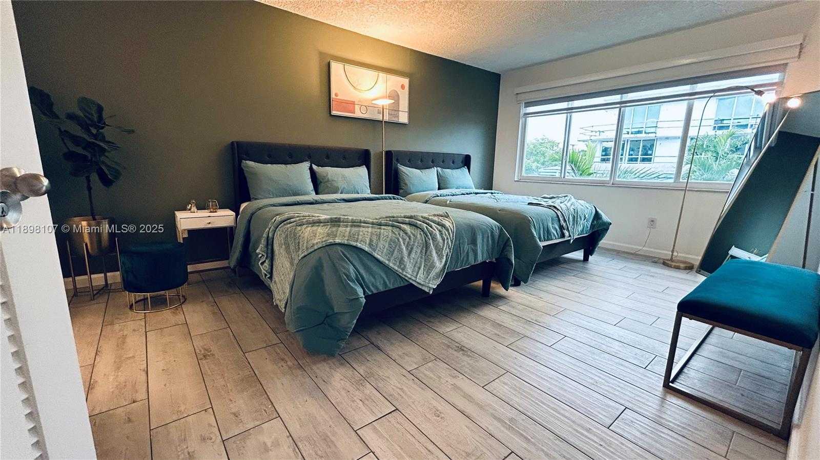 Small Image of 9971 WEST BAY HARBOR DR #303, Bay Harbor Islands Number 11