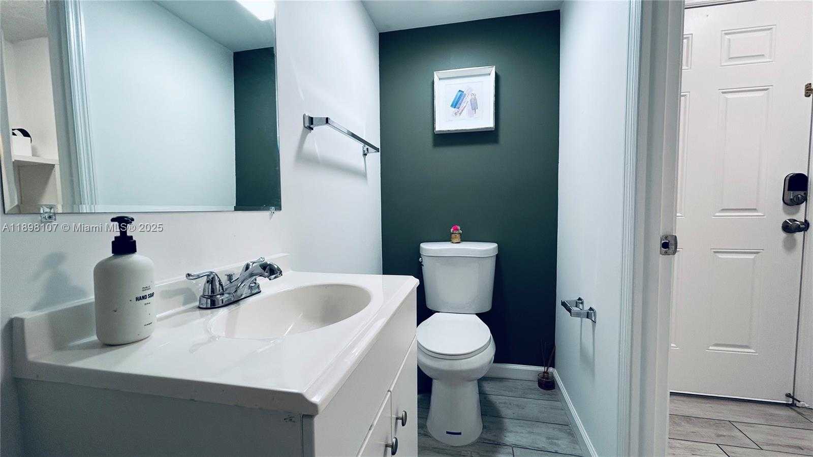 Small Image of 9971 WEST BAY HARBOR DR #303, Bay Harbor Islands Number 19