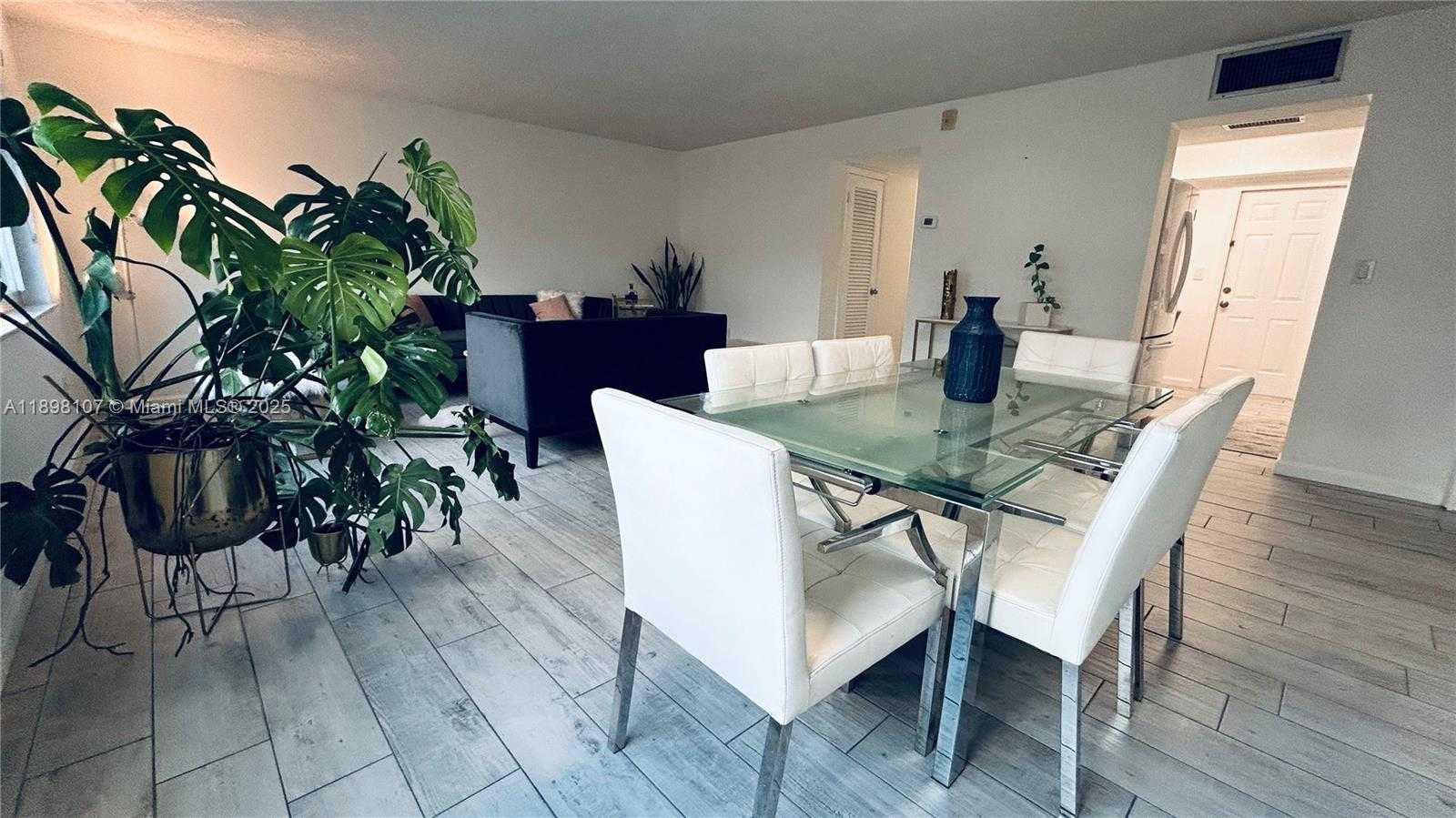 Small Image of 9971 WEST BAY HARBOR DR #303, Bay Harbor Islands Number 7