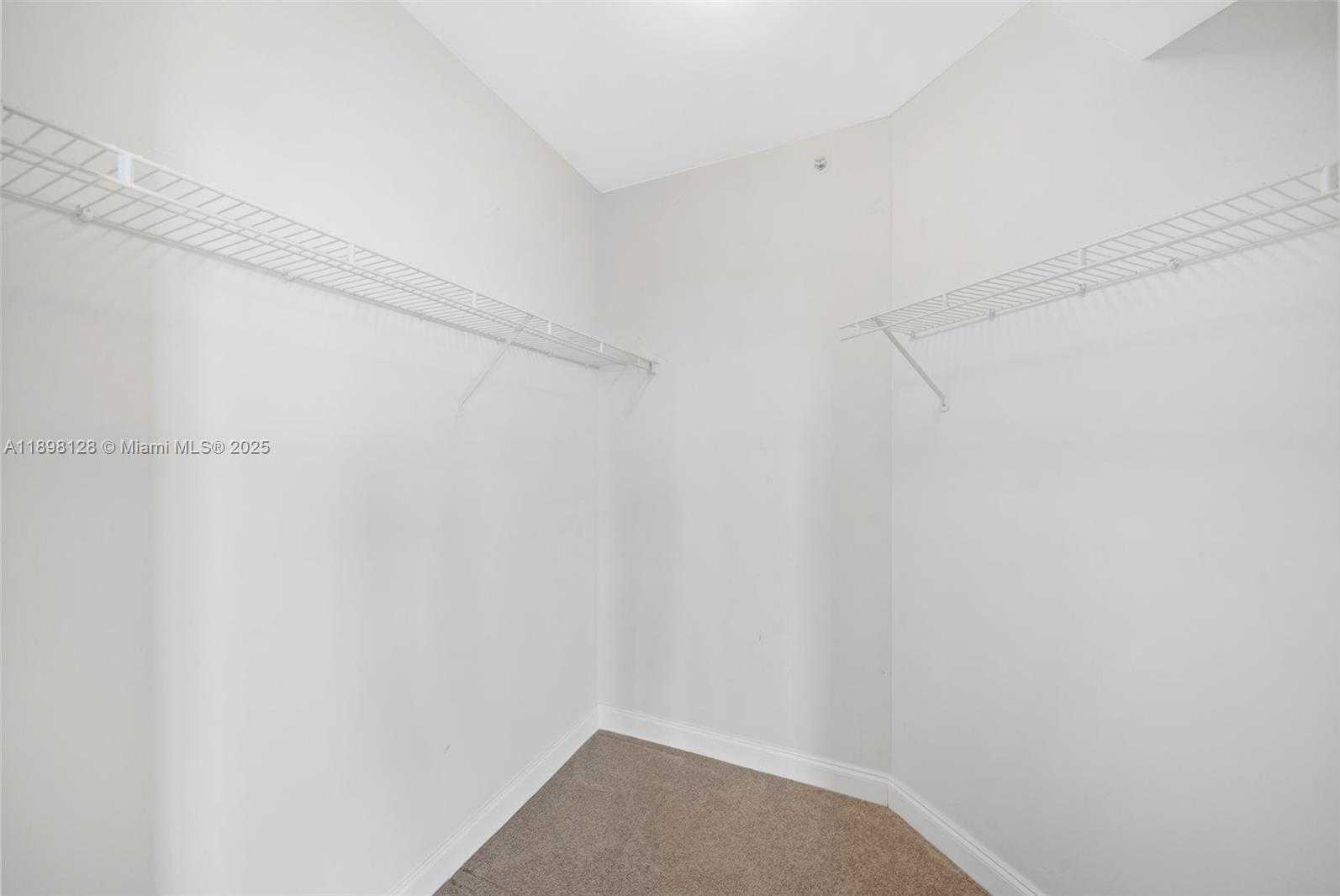 Small Image of 4775 COLLINS AVE #3207, Miami Beach Number 14