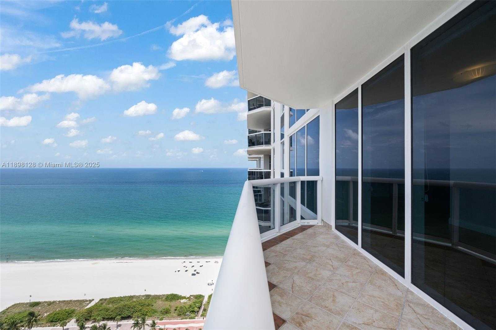 Small Image of 4775 COLLINS AVE #3207, Miami Beach Number 26