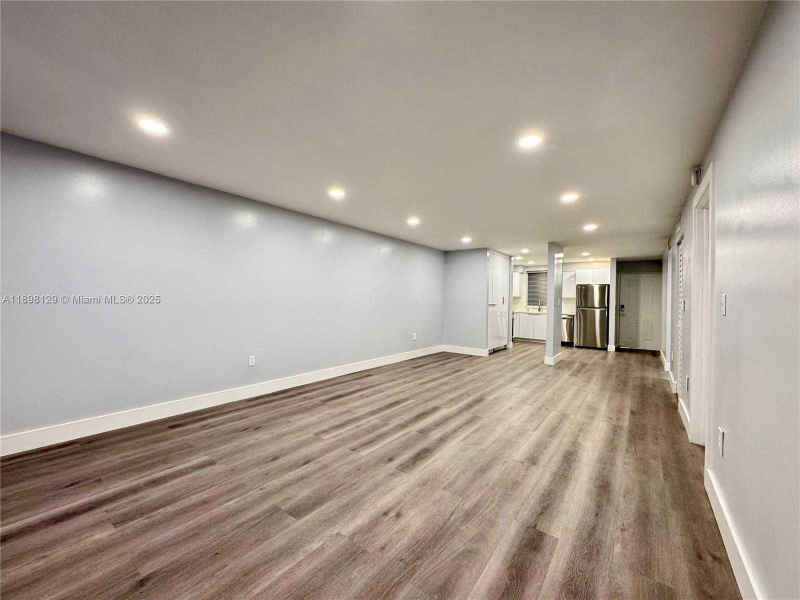 Small Image of 6175 NORTH WEST 186TH ST #109, Hialeah Number 12
