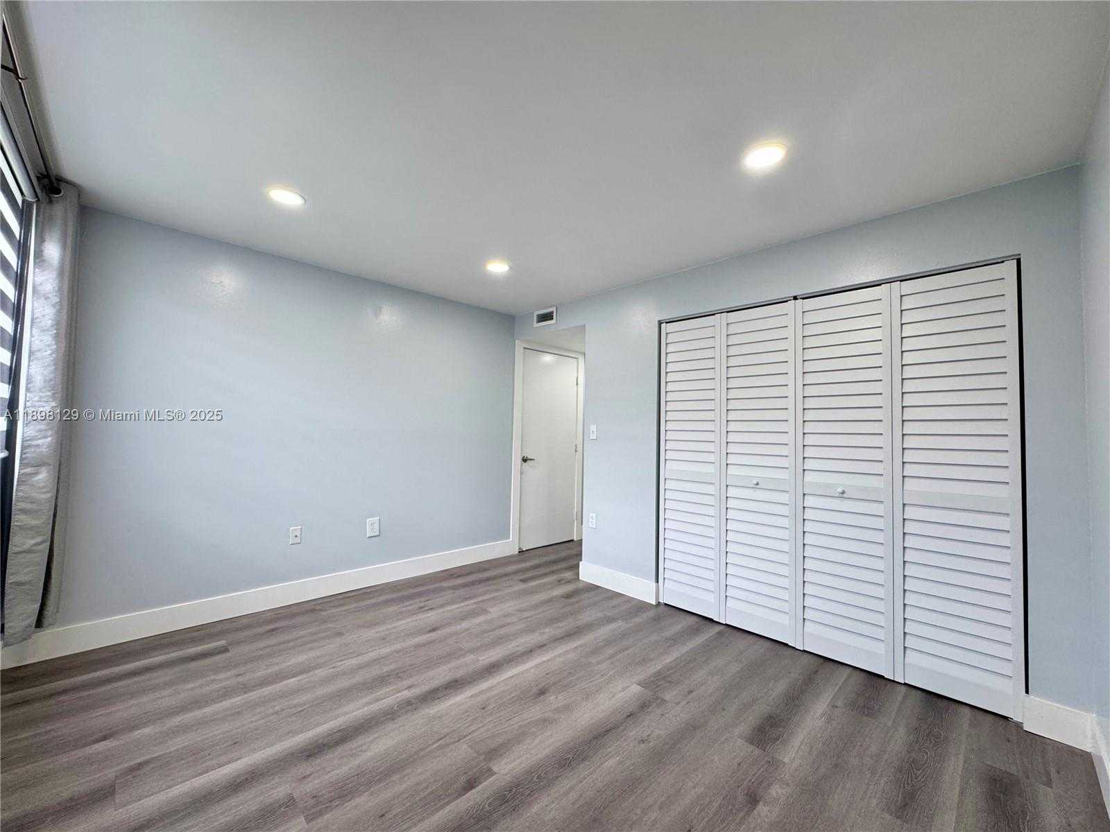 Small Image of 6175 NORTH WEST 186TH ST #109, Hialeah Number 17