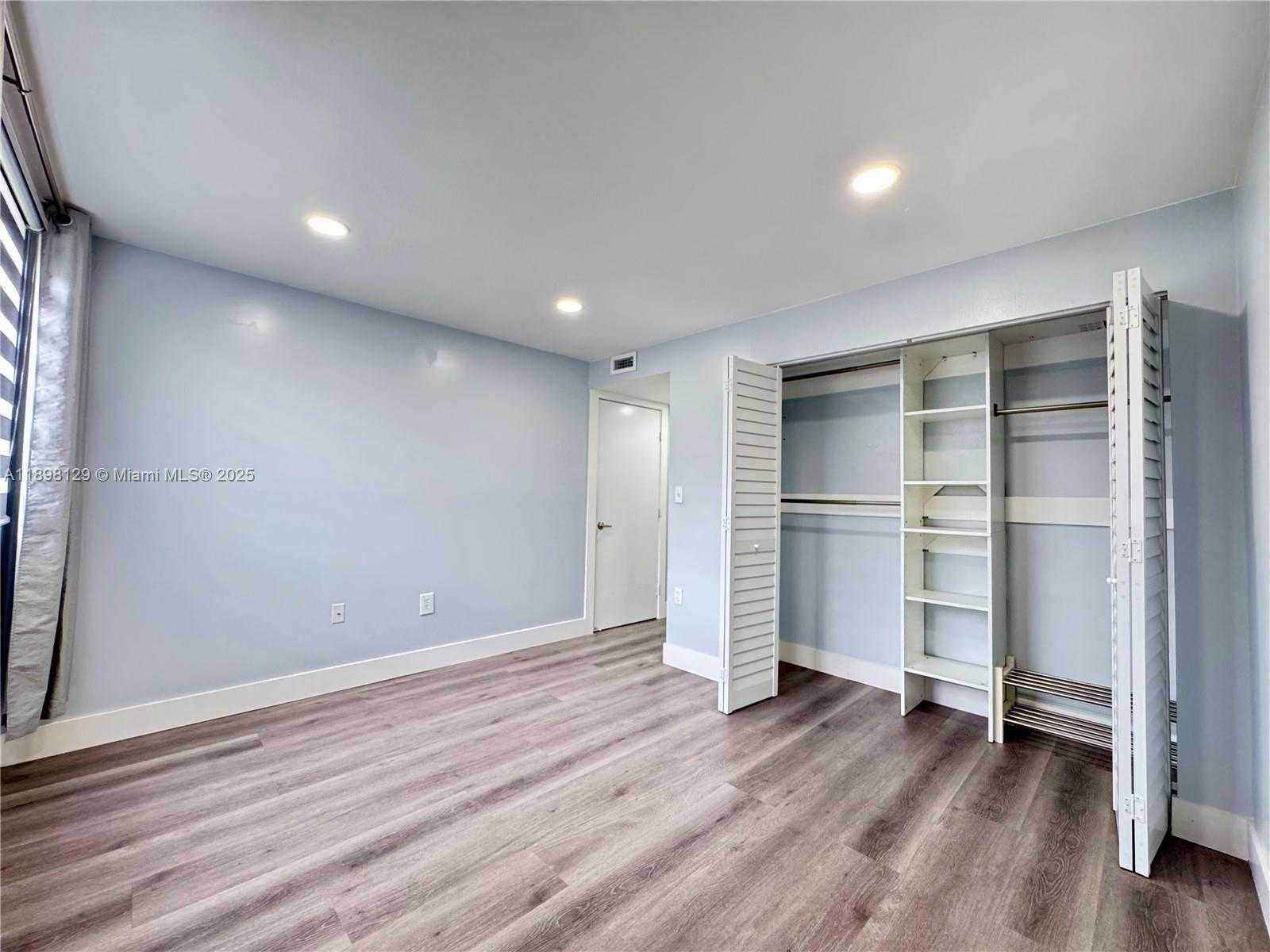 Small Image of 6175 NORTH WEST 186TH ST #109, Hialeah Number 18