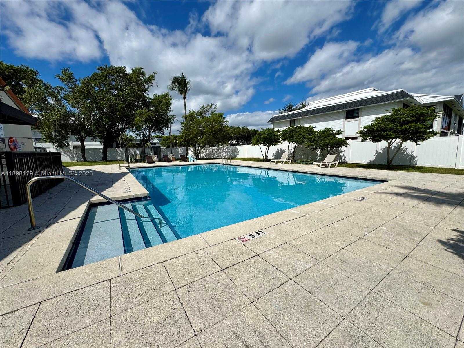 Small Image of 6175 NORTH WEST 186TH ST #109, Hialeah Number 2