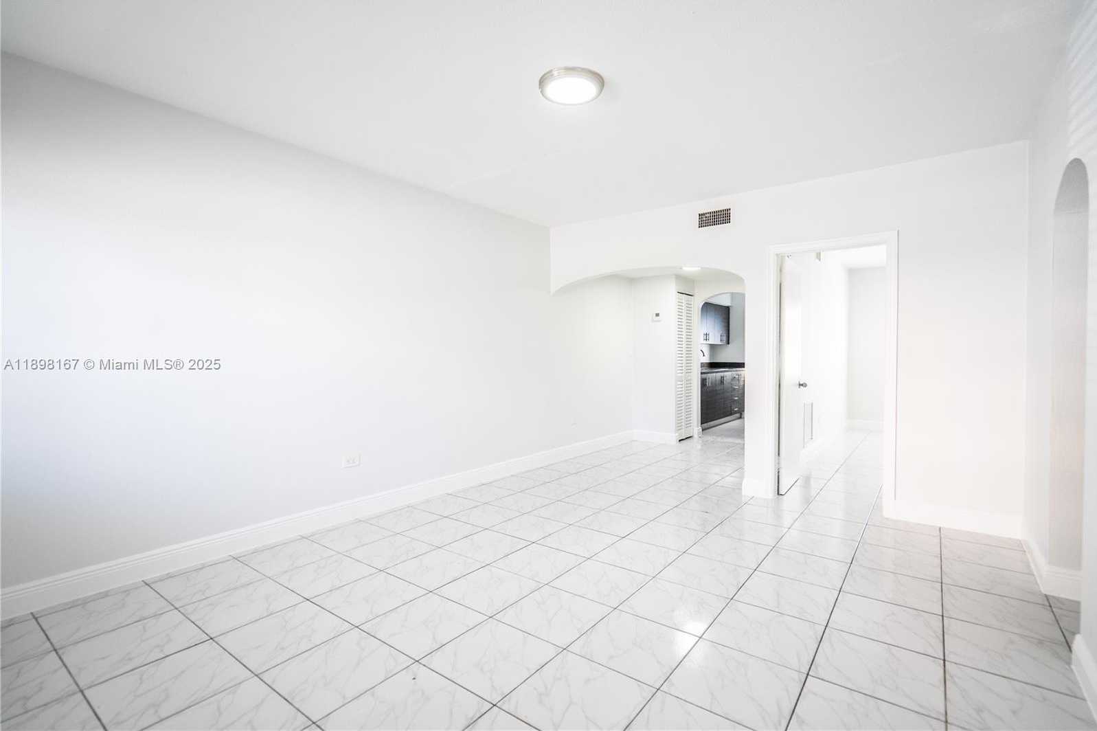 Small Image of 430 81 ST #2, Miami Beach Number 3