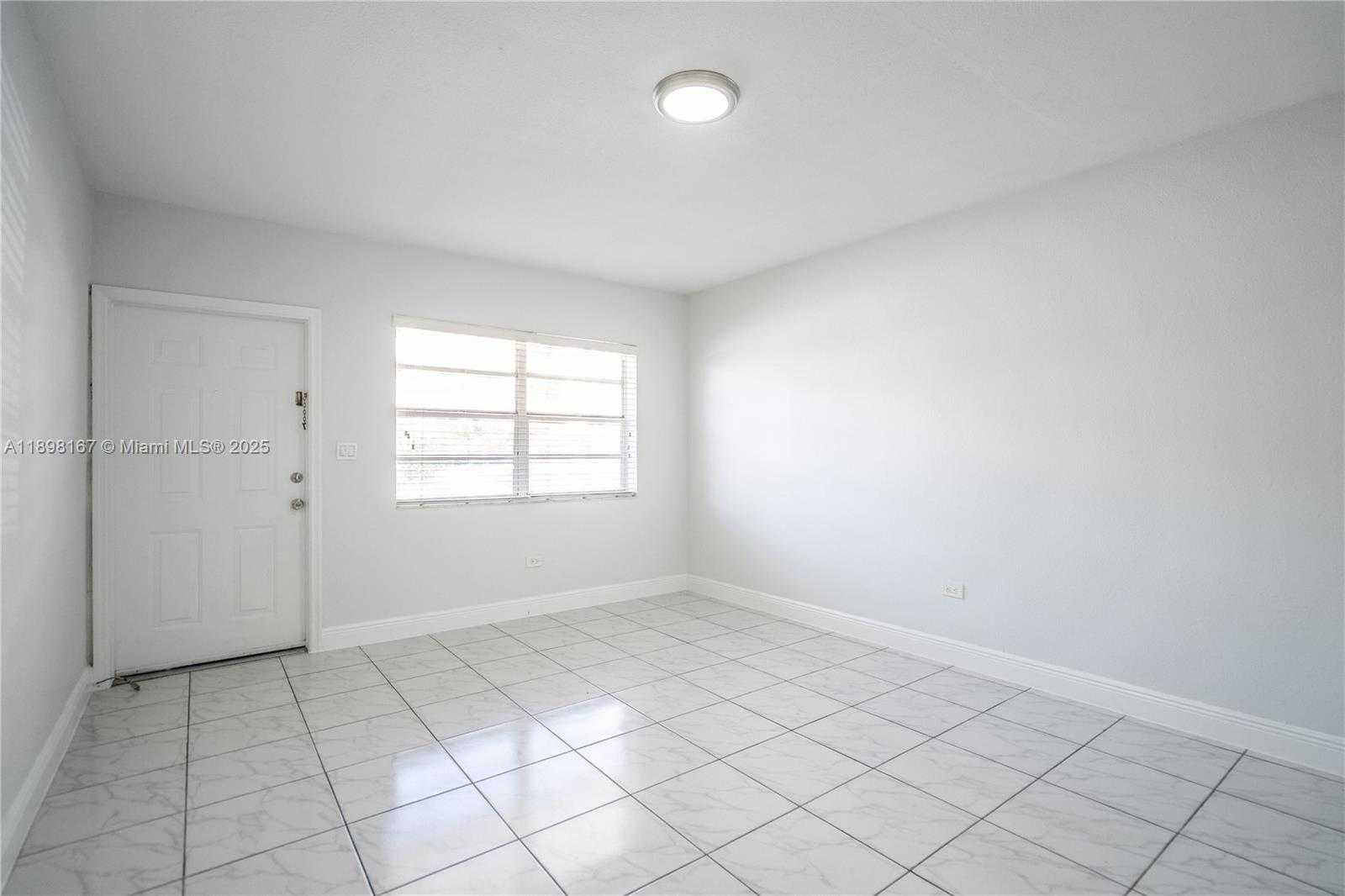 Small Image of 430 81 ST #2, Miami Beach Number 5