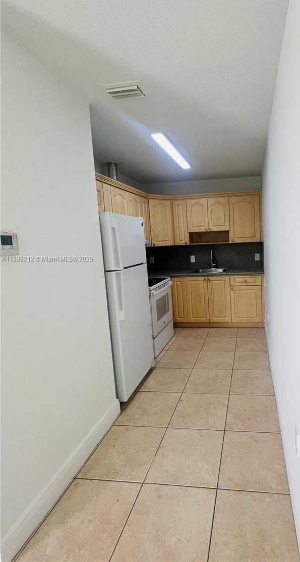 Small Image of 2185 NORTH WEST 16TH TER #16, Miami Number 7