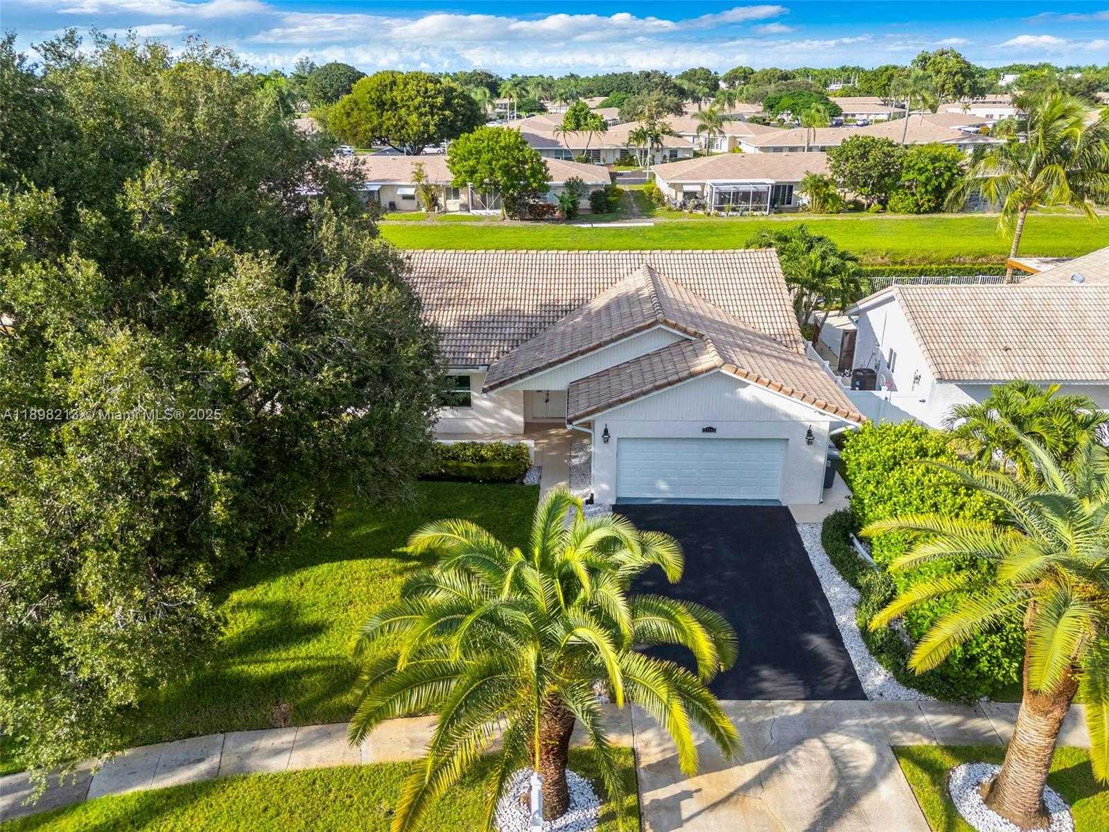 Small Image of 21043 NORTH ESCONDIDO WAY N, Boca Raton Number 20