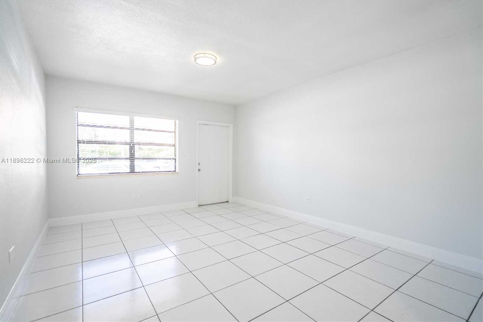 Small Image of 430 81 ST #3, Miami Beach Number 2