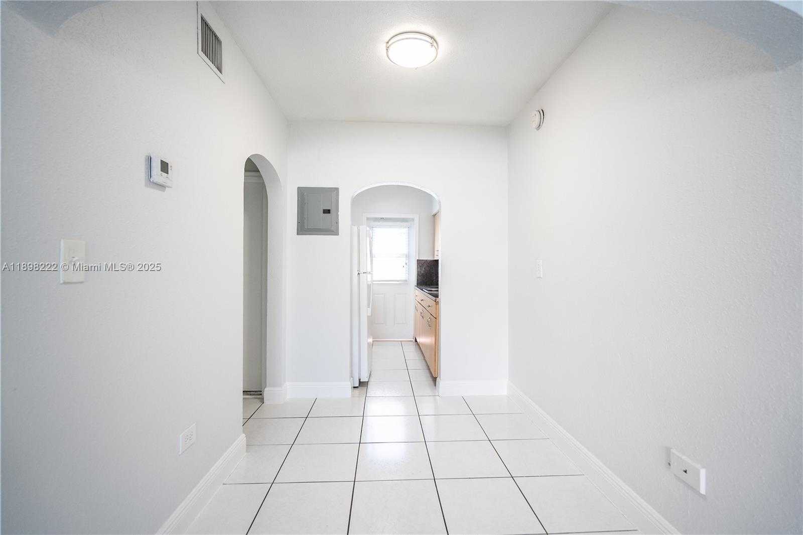 Small Image of 430 81 ST #3, Miami Beach Number 6