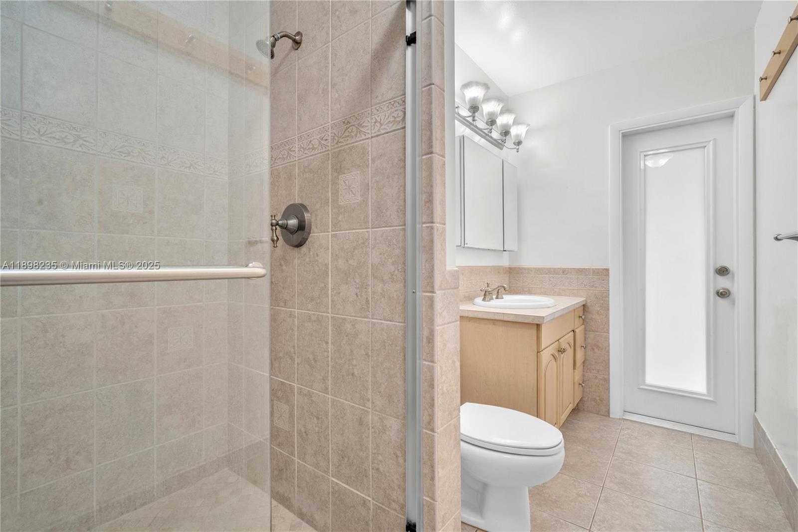 Small Image of 15460 SOUTH WEST 82ND CT, Palmetto Bay Number 11