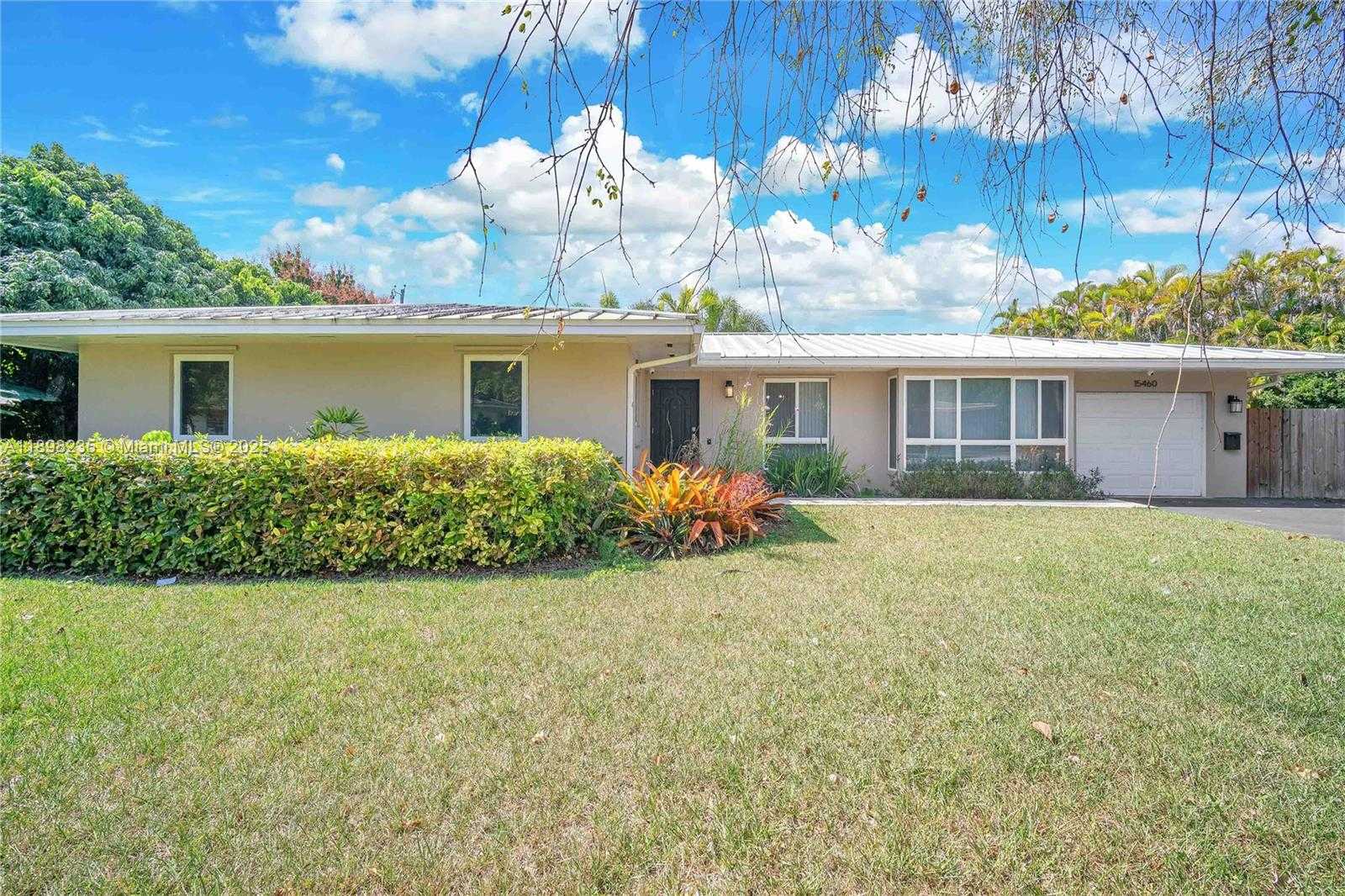 Small Image of 15460 SOUTH WEST 82ND CT, Palmetto Bay Number 2