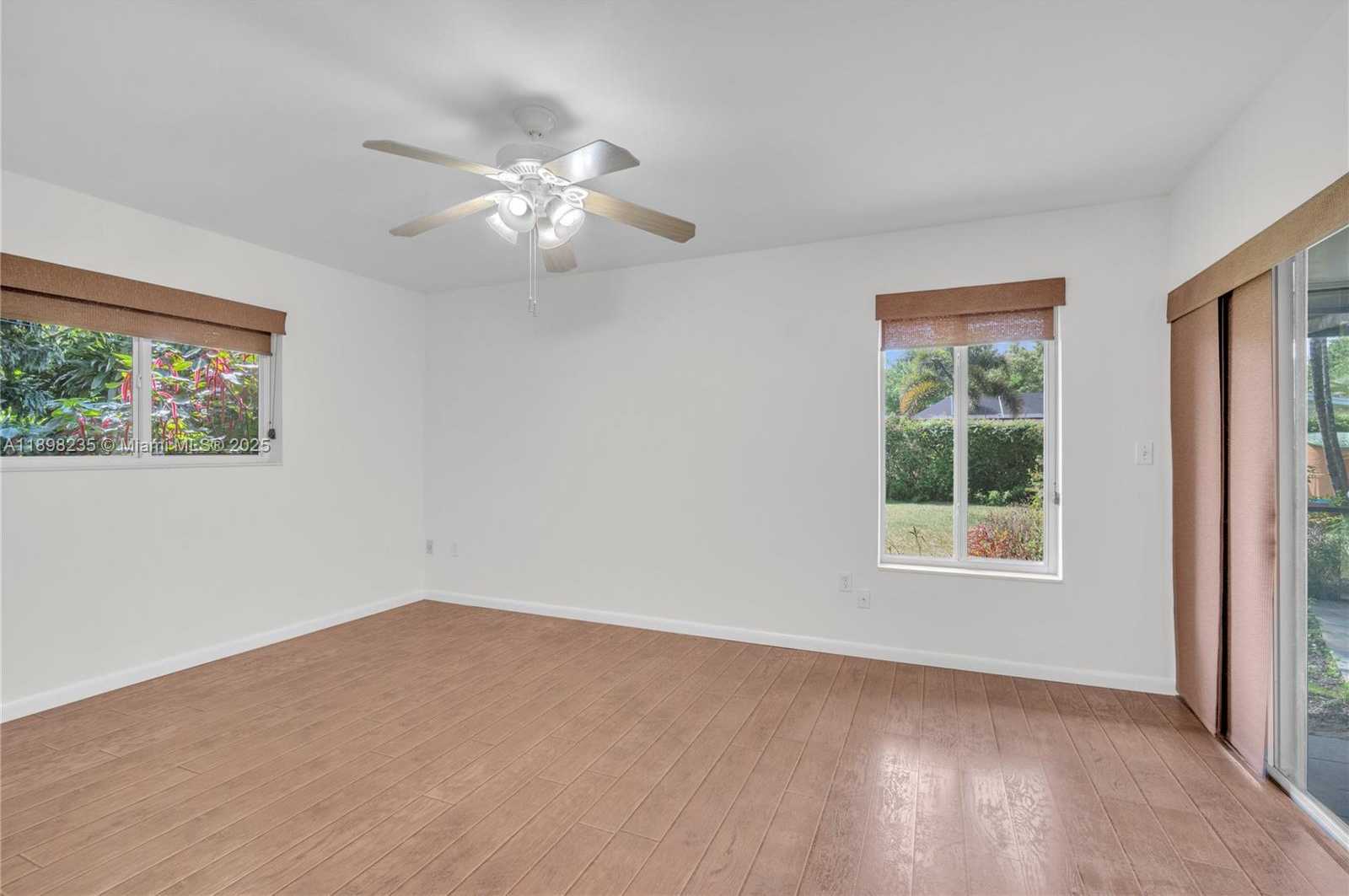 Small Image of 15460 SOUTH WEST 82ND CT, Palmetto Bay Number 8