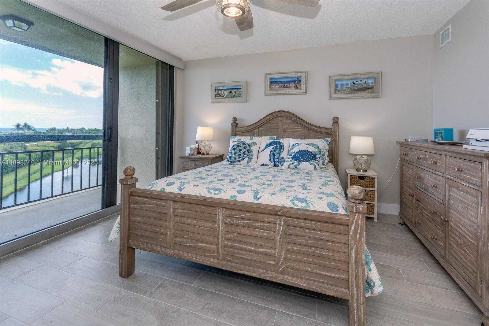 Small Image of 101 SOUTH SEAS DR #502, Jupiter Number 17