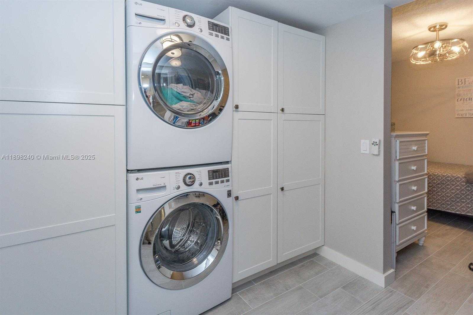 Small Image of 101 SOUTH SEAS DR #502, Jupiter Number 25