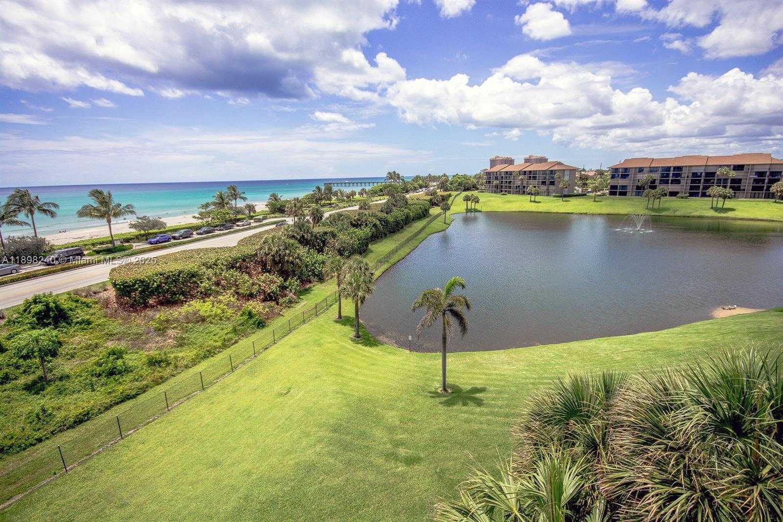 Small Image of 101 SOUTH SEAS DR #502, Jupiter Number 36