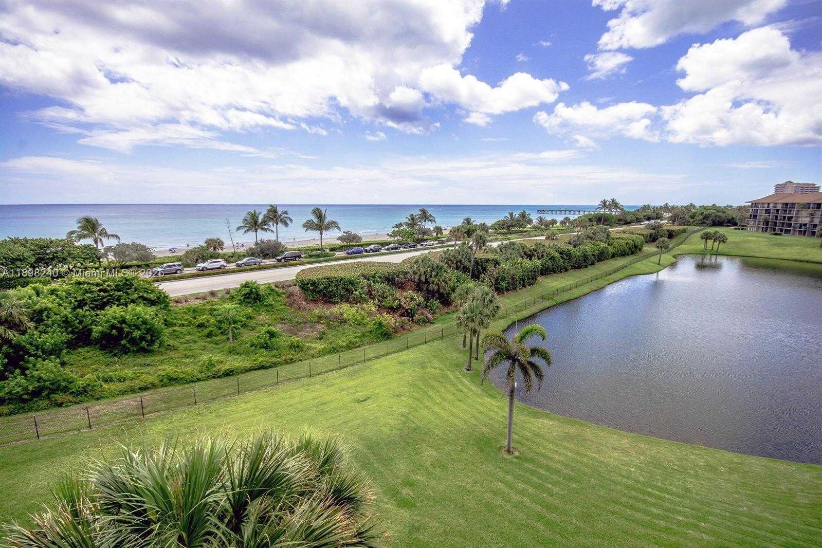 Small Image of 101 SOUTH SEAS DR #502, Jupiter Number 37